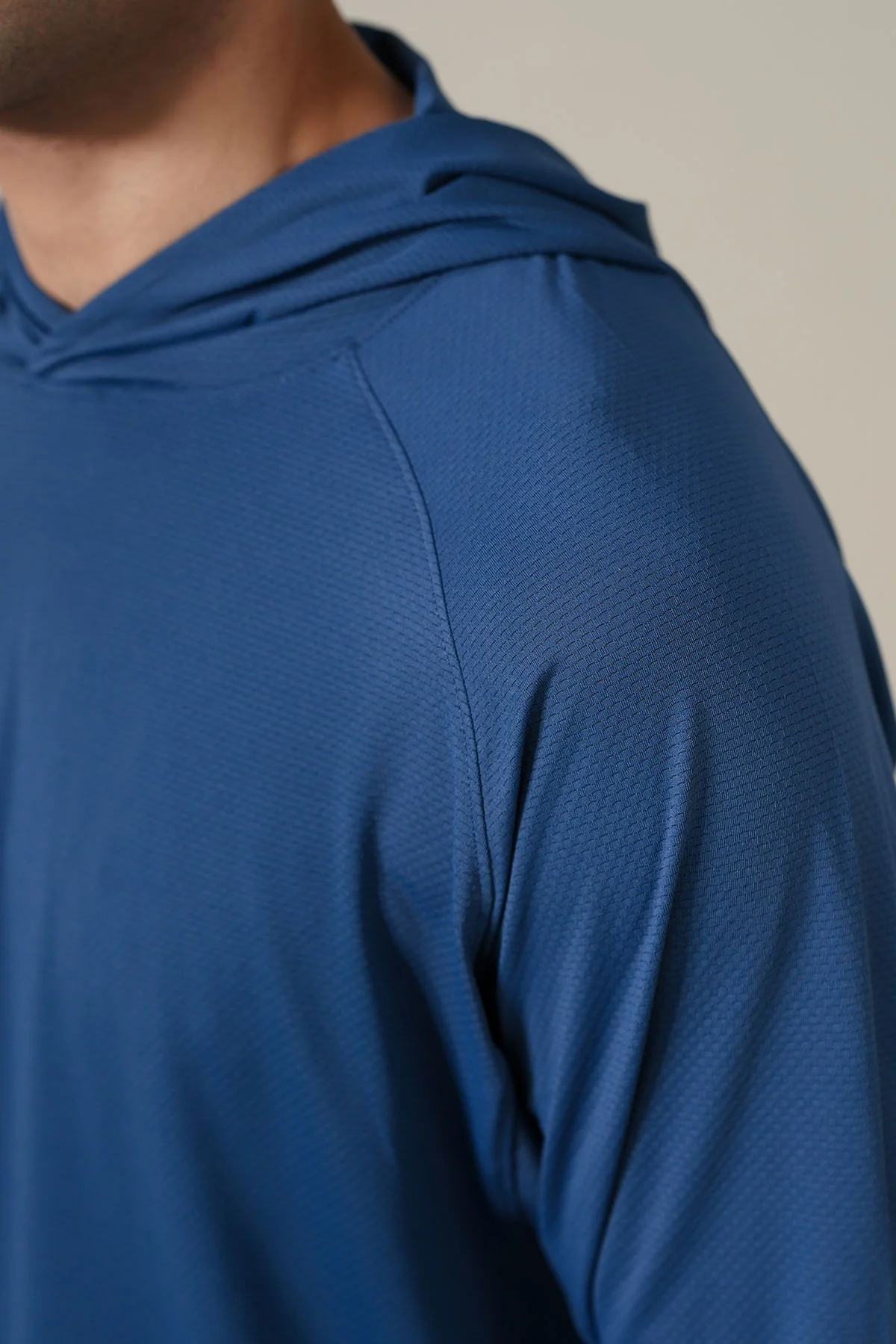 VENTED PULLOVER HOODIE - Image 2