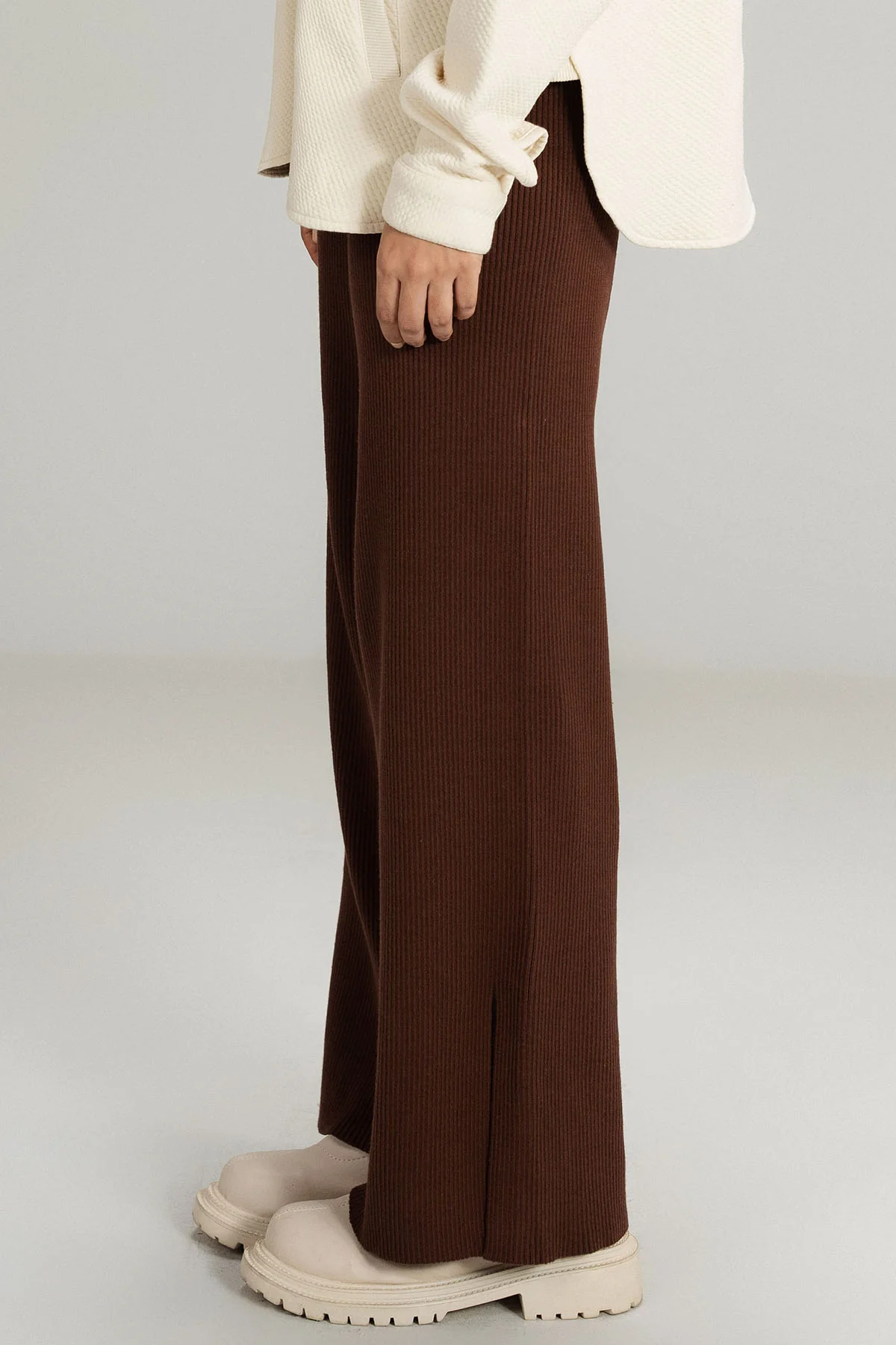 BROWN WIDE LEG PANTS - KNIT WEAR - Image 4