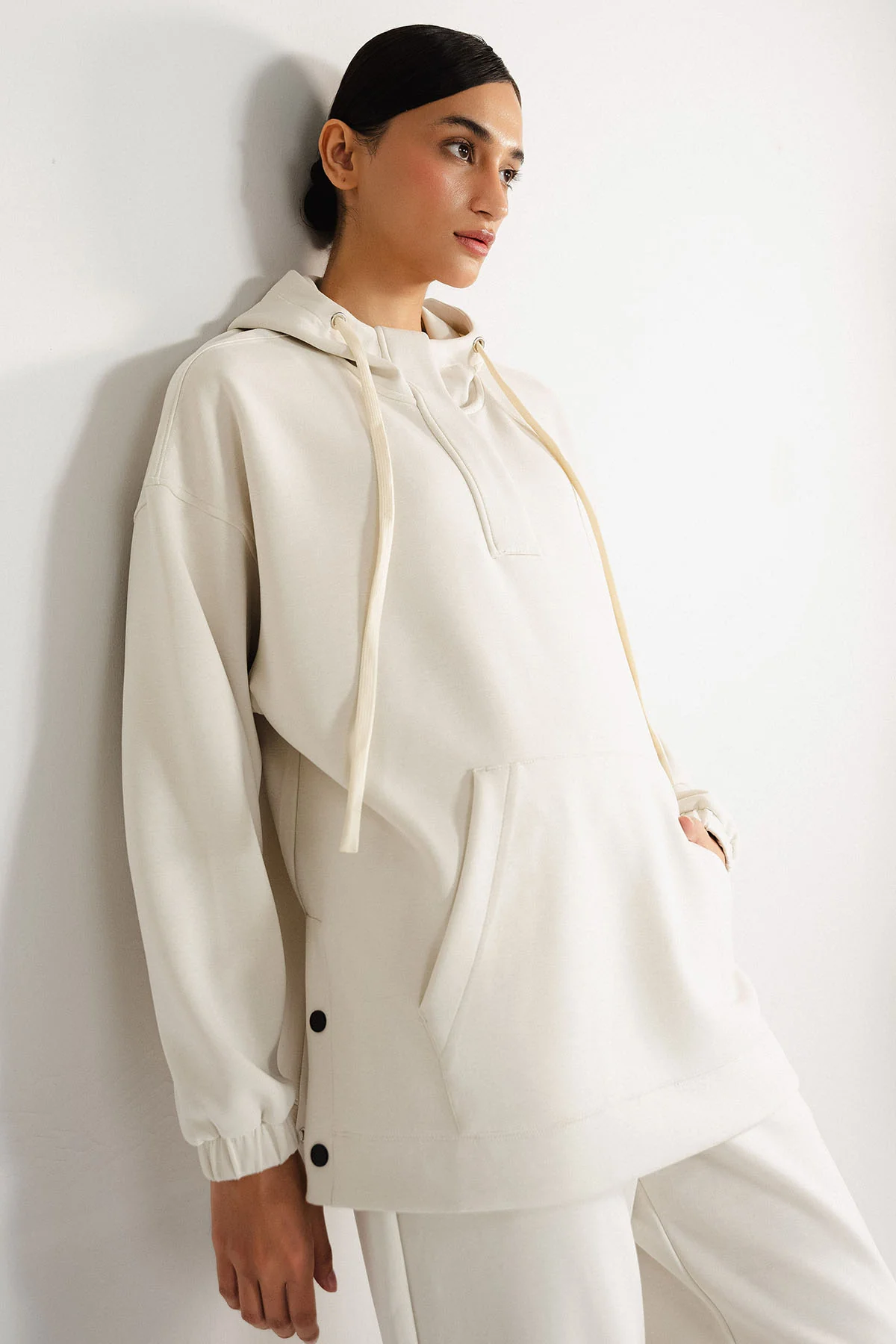 POCKET PULLOVER HOODIE CLOUDLUX - Image 3