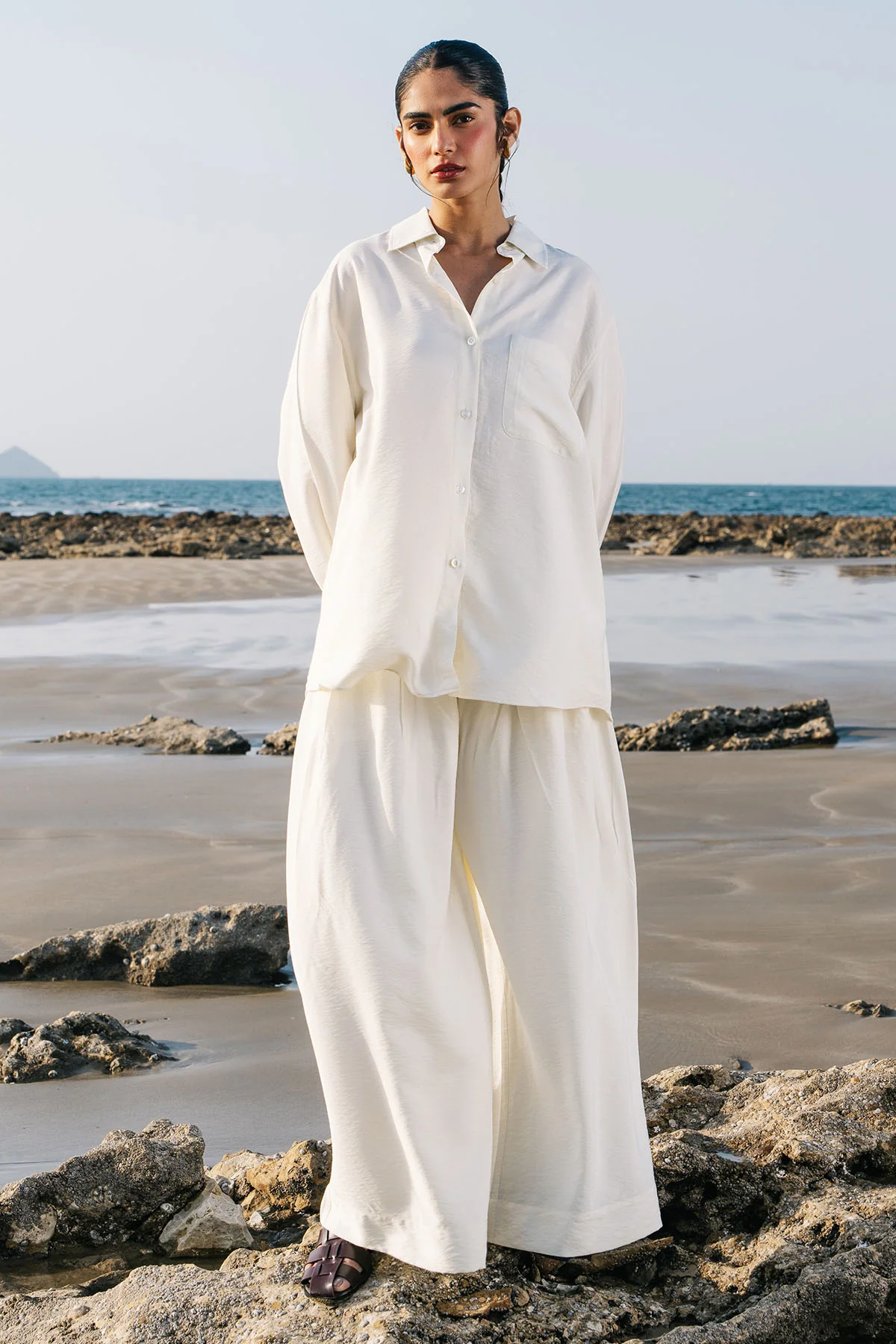 RELAXED PANTS - WRINKLED - Image 4