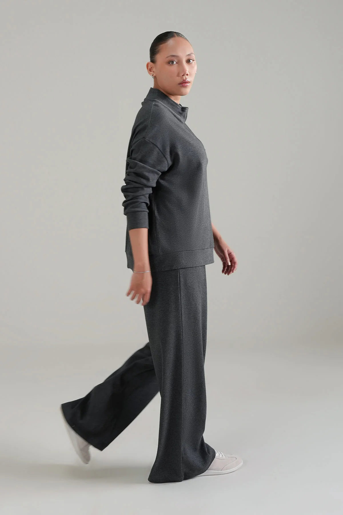 WOMEN HALF ZIPPER- DOUBLE KNIT - Image 3