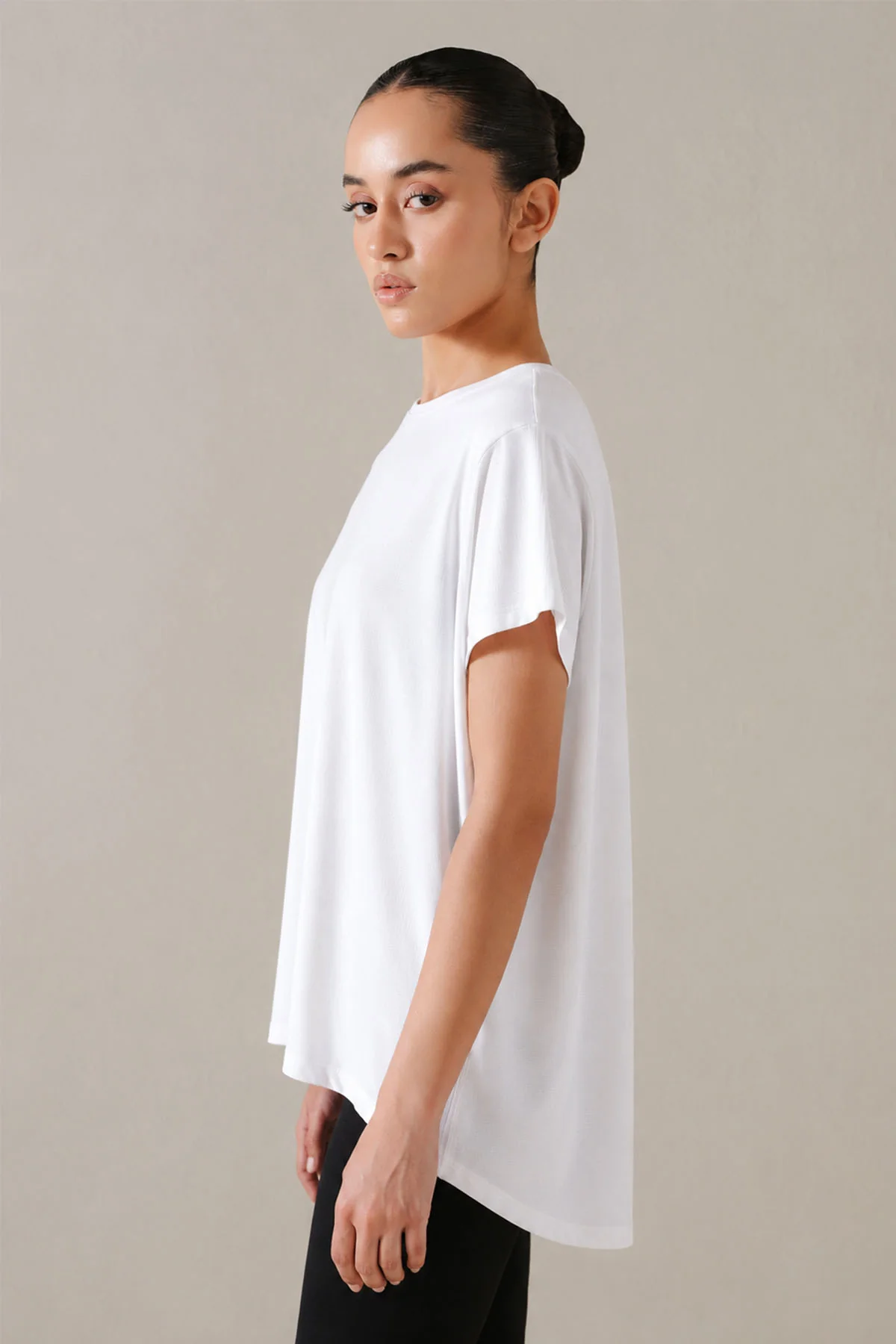 WOMEN SPLIT MESH TEE - Image 3