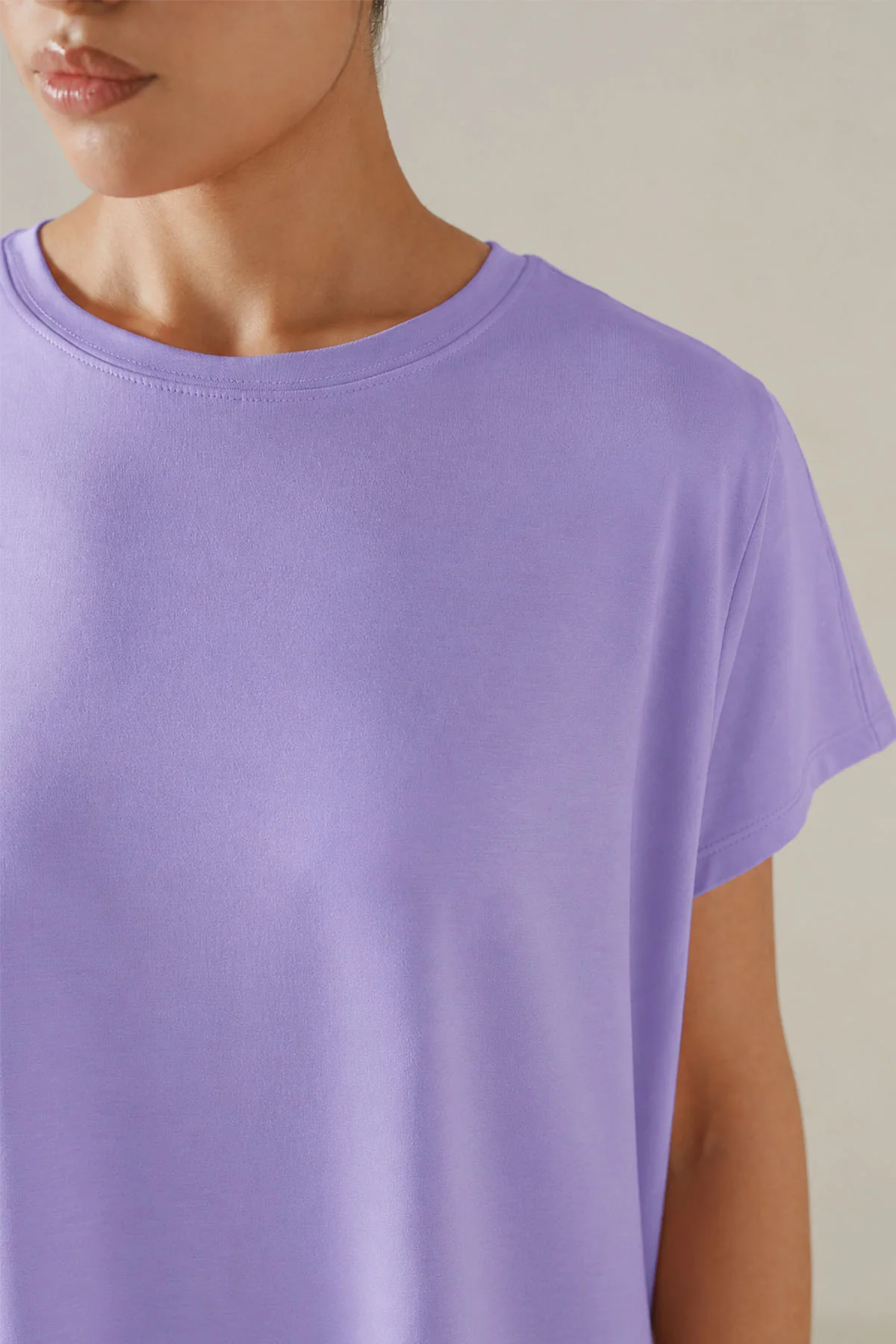 WOMEN SPLIT MESH TEE - Image 2